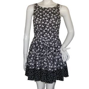 LC LAUREN CONRAD Dress, 4, Black/White, Floral/Polka Dots, Fit & Flare Wide neck